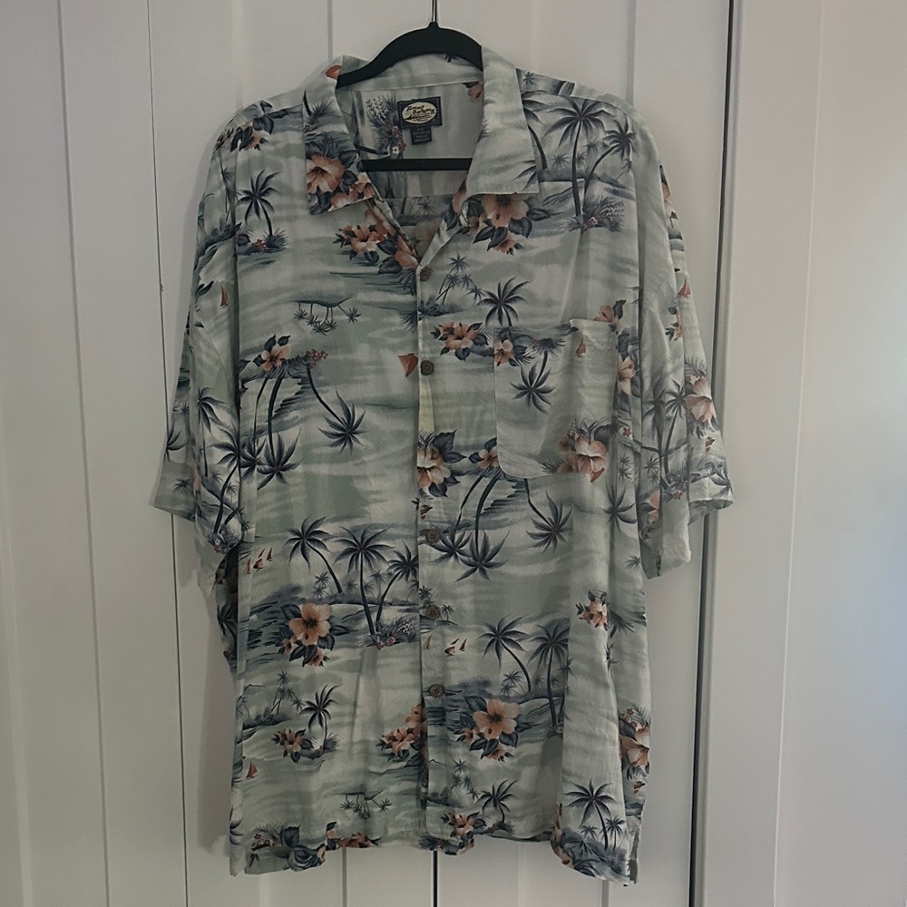 Vintage Tommy Bahama Palm Print Shirt in light green and Cream
